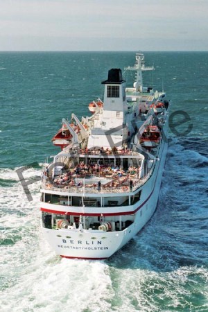 63044.jpg