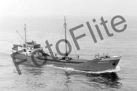 BW672899.jpg