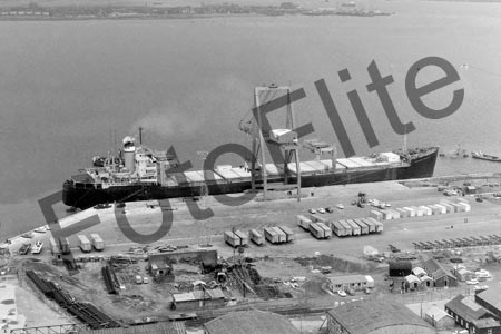 BW674366.jpg
