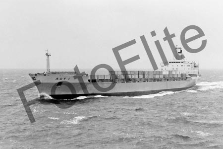 BW690759.jpg