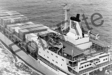 BW690771.jpg