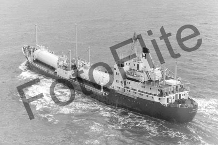 BW700475.jpg