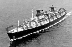 BW732204.jpg