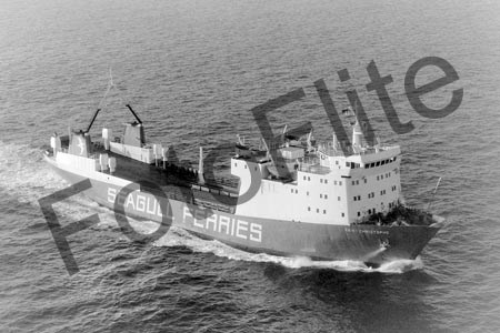BW735132.jpg