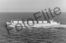 BW744726.jpg