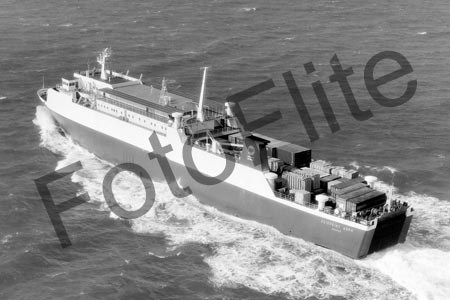 BW770225.jpg