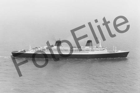 BWX8208.jpg